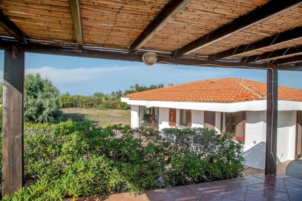 casa indipendente in vendita ad Aglientu