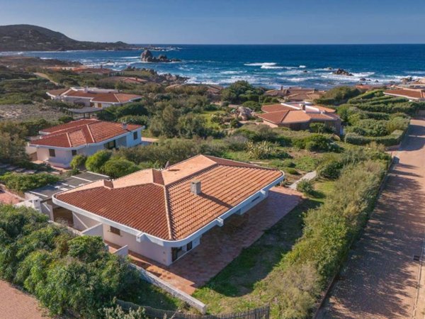 casa indipendente in vendita ad Aglientu