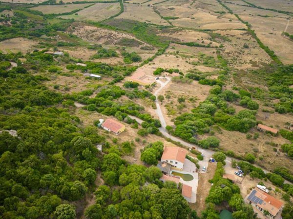 casa indipendente in vendita ad Aglientu