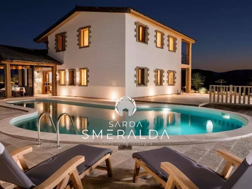 casa indipendente in vendita ad Aglientu