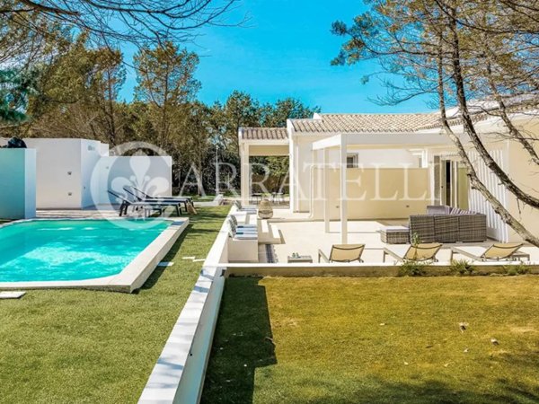 casa indipendente in vendita ad Aglientu