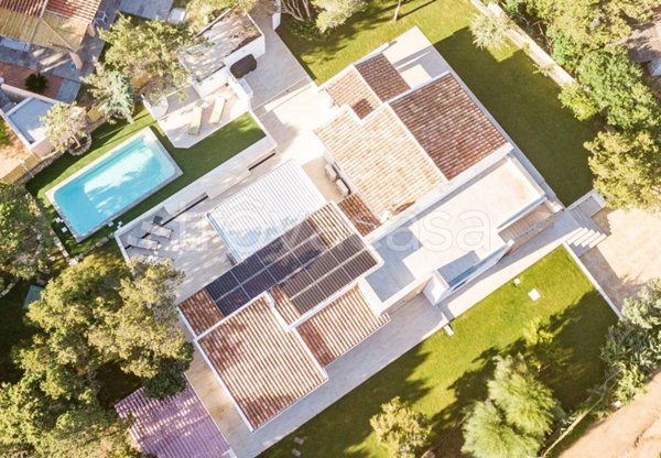 casa indipendente in vendita ad Aglientu