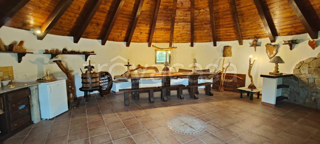 casa indipendente in vendita ad Aglientu