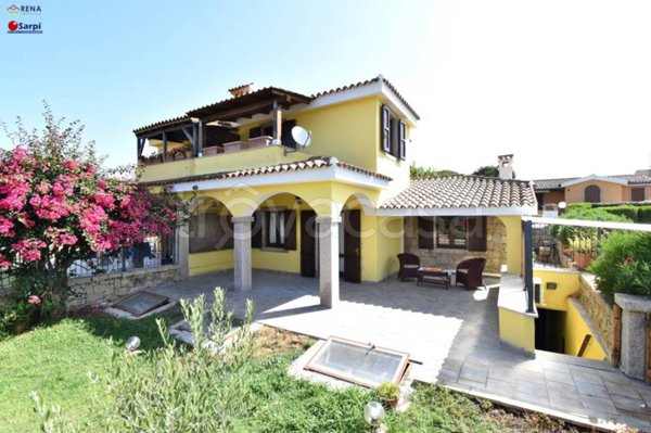 casa indipendente in vendita ad Aglientu