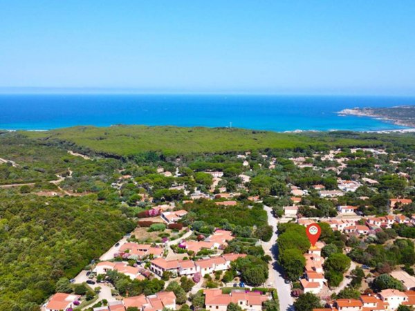 casa indipendente in vendita ad Aglientu