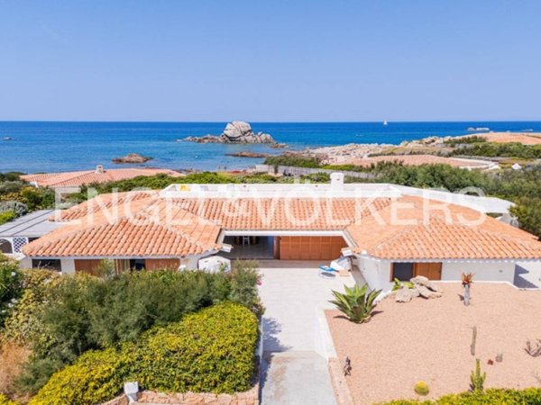 casa indipendente in vendita ad Aglientu