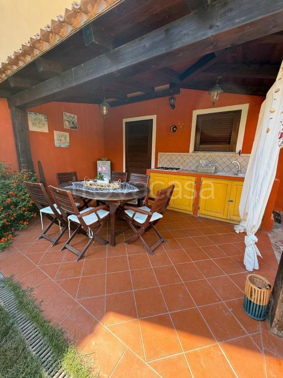 casa indipendente in vendita ad Aglientu