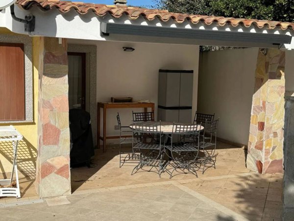 casa indipendente in vendita ad Aglientu