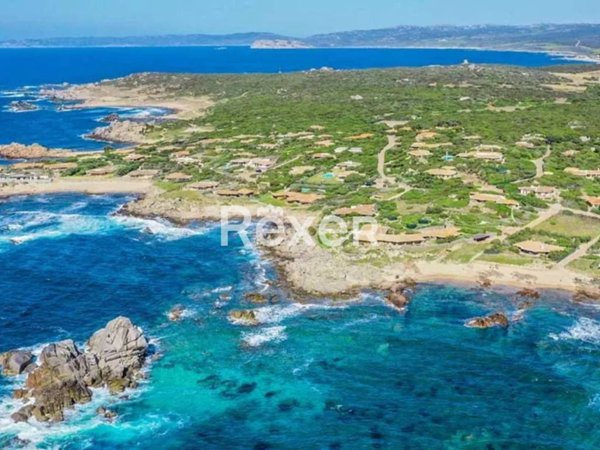 casa indipendente in vendita ad Aglientu