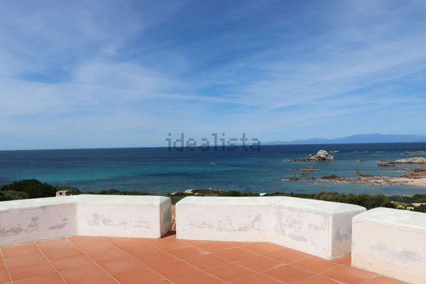 casa indipendente in vendita ad Aglientu