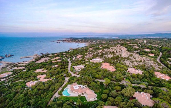 casa indipendente in vendita ad Aglientu