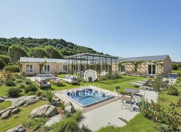 casa indipendente in vendita ad Aglientu