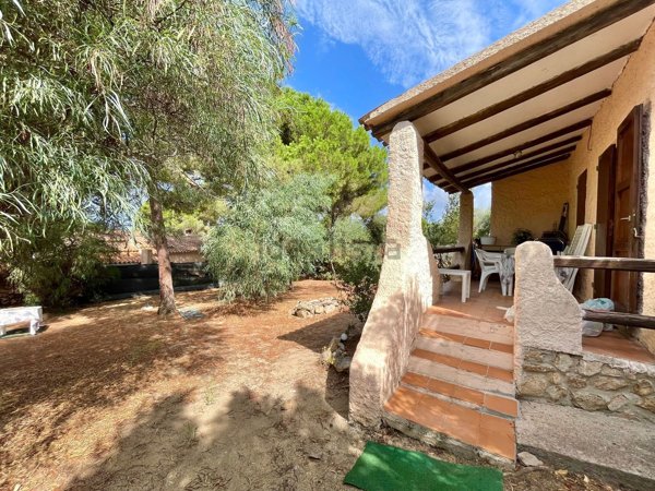 casa indipendente in vendita ad Aglientu