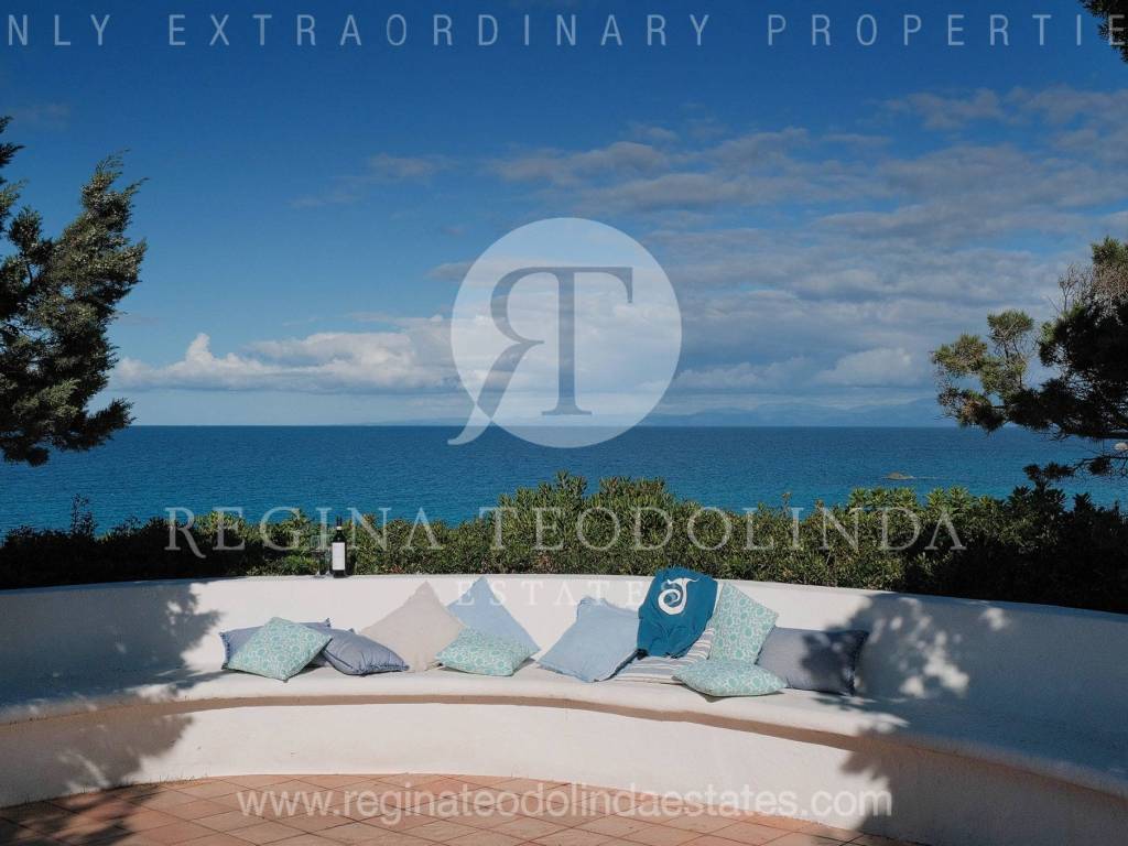 casa indipendente in vendita ad Aglientu