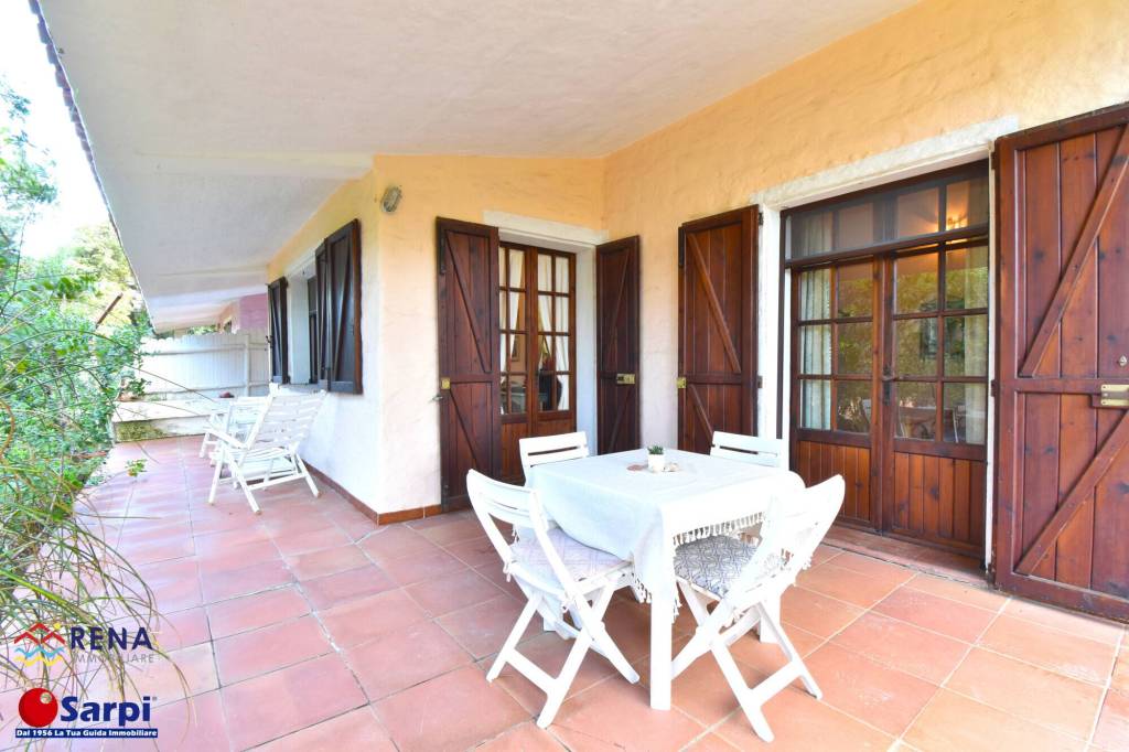 casa indipendente in vendita ad Aglientu