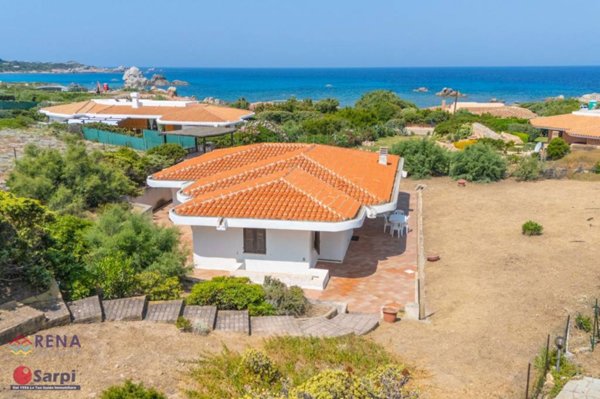 casa indipendente in vendita ad Aglientu