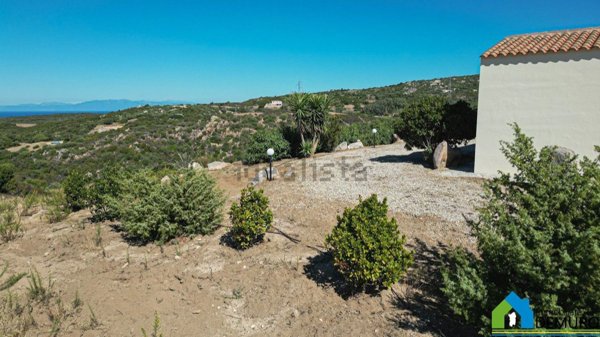 casa indipendente in vendita ad Aglientu