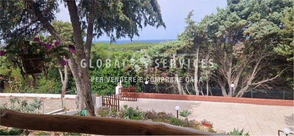 casa indipendente in vendita ad Aglientu