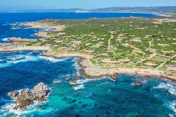 casa indipendente in vendita ad Aglientu