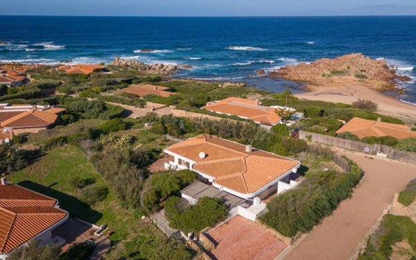 casa indipendente in vendita ad Aglientu