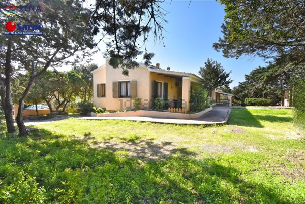 casa indipendente in vendita ad Aglientu