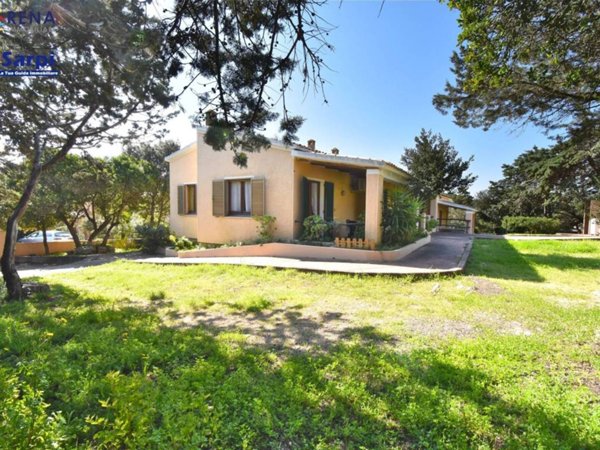casa indipendente in vendita ad Aglientu