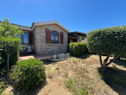 casa indipendente in vendita ad Aglientu