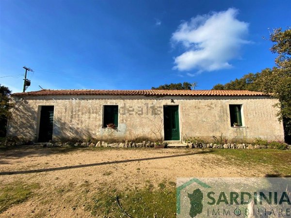 casale in vendita ad Aglientu