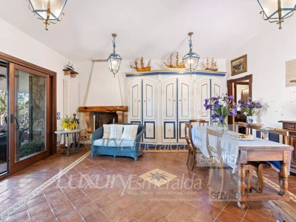 casa indipendente in vendita ad Aglientu