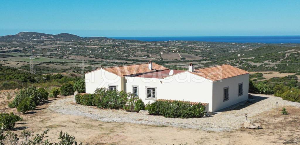 casa indipendente in vendita ad Aglientu