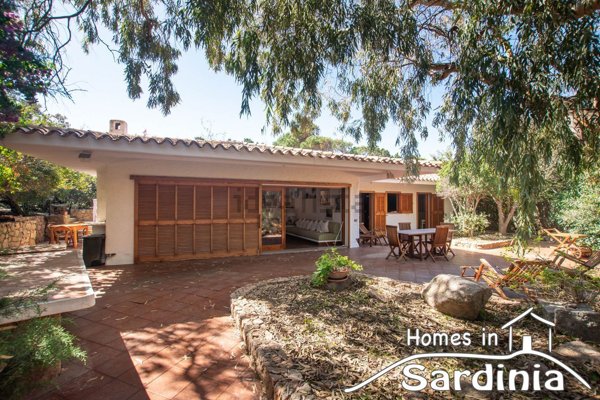 casa indipendente in vendita ad Aglientu