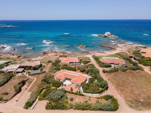 casa indipendente in vendita ad Aglientu