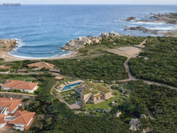 casa indipendente in vendita ad Aglientu