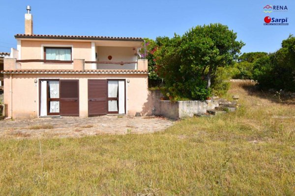 casa indipendente in vendita a Santa Teresa Gallura