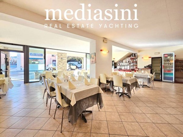 negozio in vendita a Santa Teresa Gallura