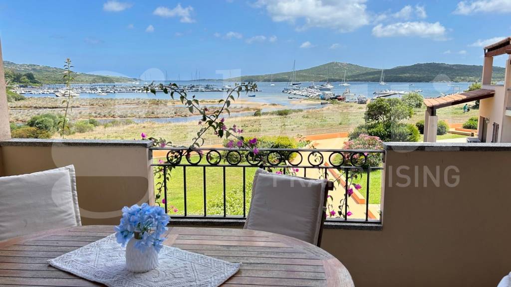 appartamento in vendita a Santa Teresa Gallura
