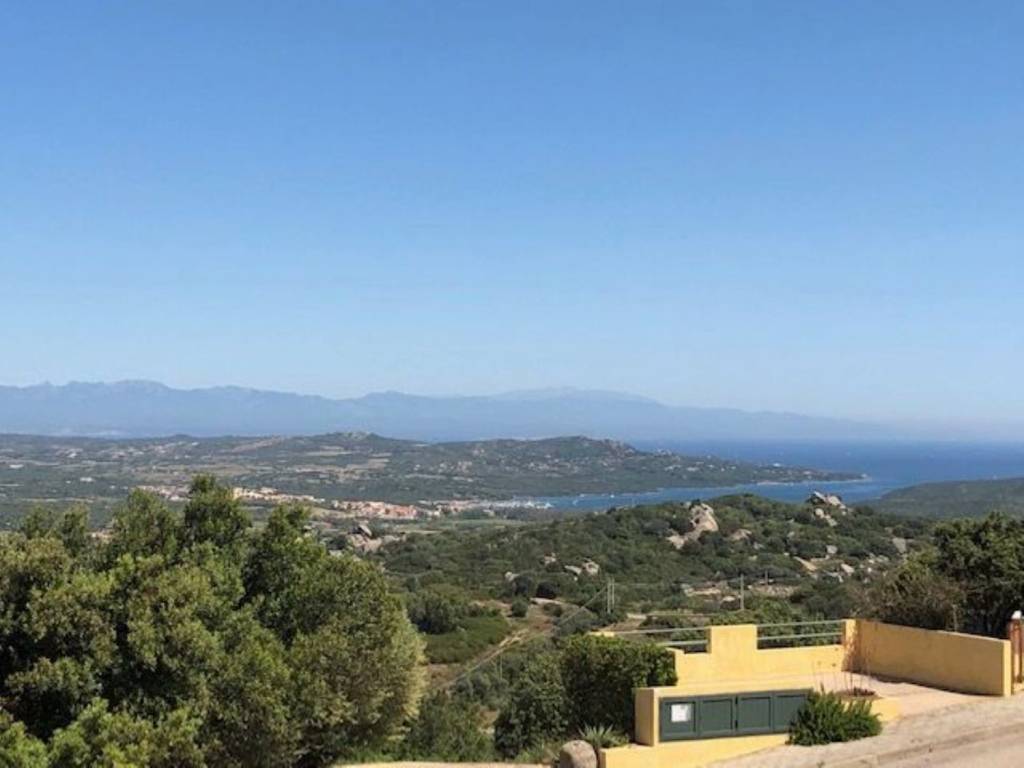 appartamento in vendita a Santa Teresa Gallura