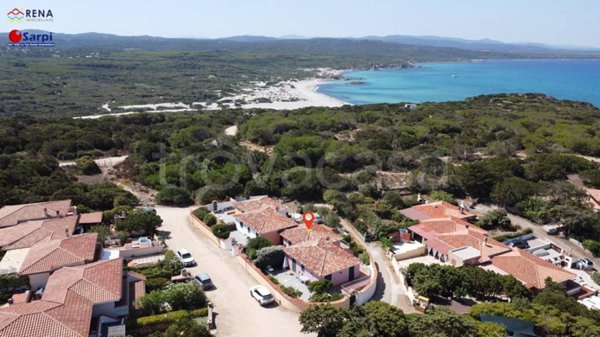 casa indipendente in vendita a Santa Teresa Gallura