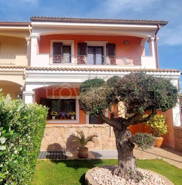 casa indipendente in vendita a Santa Teresa Gallura
