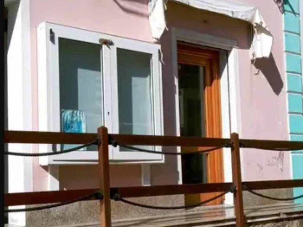 casa indipendente in vendita a Santa Teresa Gallura