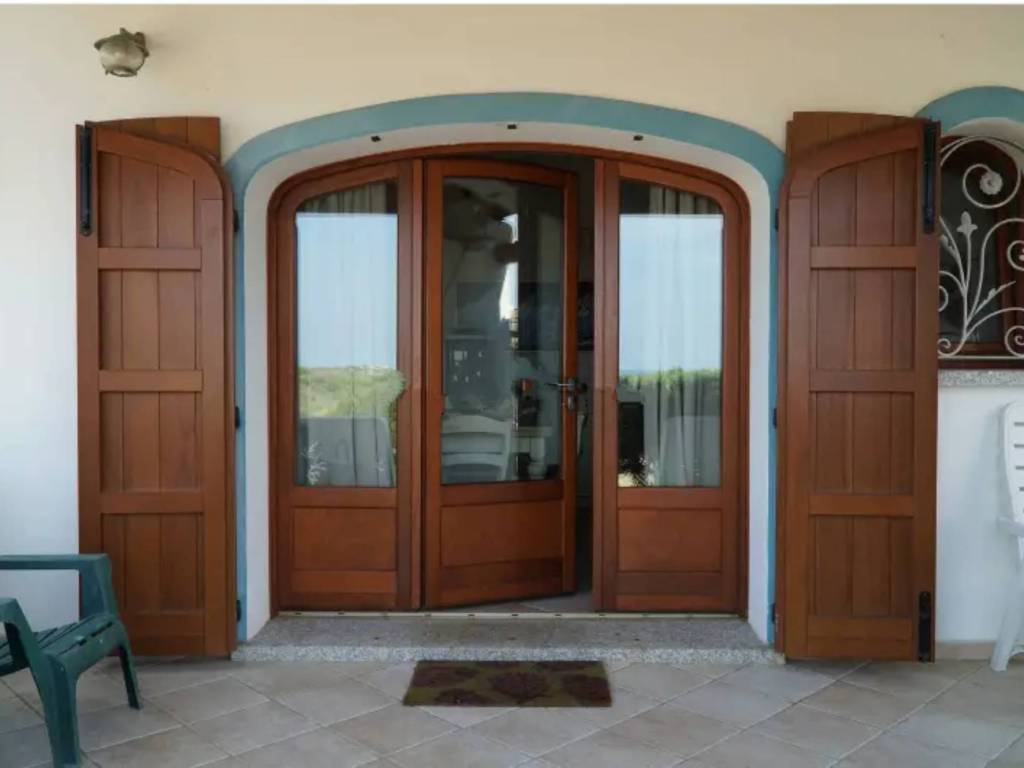 casa indipendente in vendita a Santa Teresa Gallura