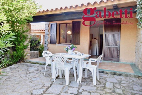 casa indipendente in vendita a Santa Teresa Gallura