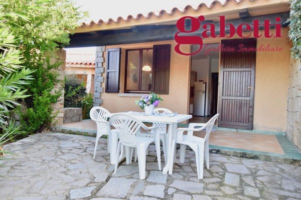 casa indipendente in vendita a Santa Teresa Gallura