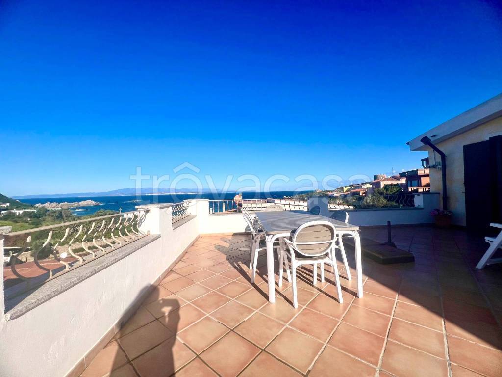 appartamento in vendita a Santa Teresa Gallura