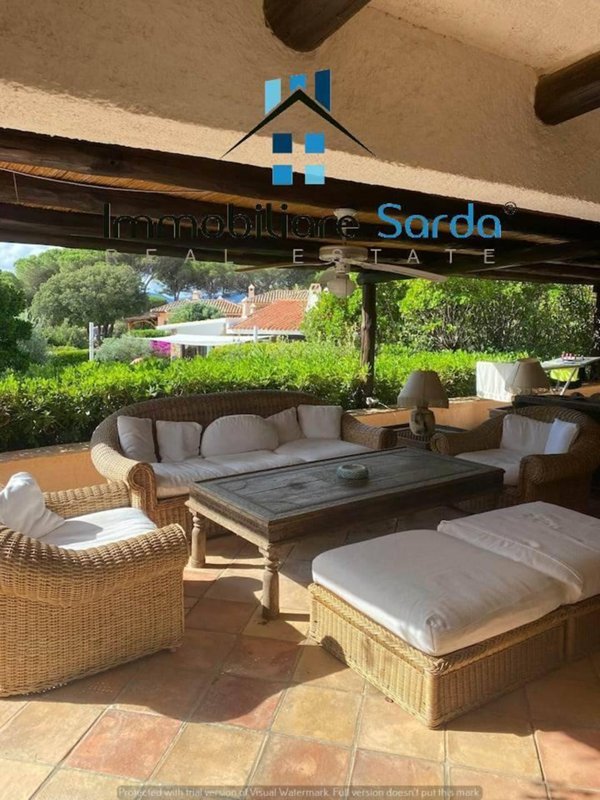 casa indipendente in vendita a Santa Teresa Gallura