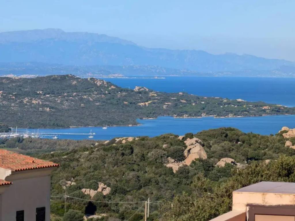 appartamento in vendita a Santa Teresa Gallura