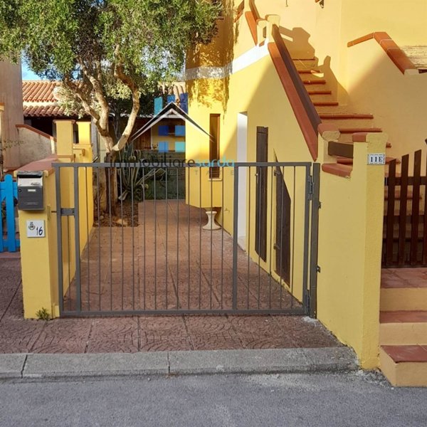 appartamento in vendita a Santa Teresa Gallura