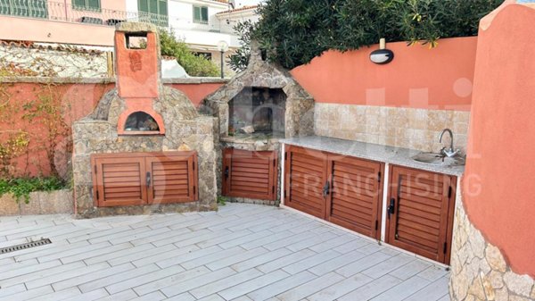 appartamento in vendita a Santa Teresa Gallura