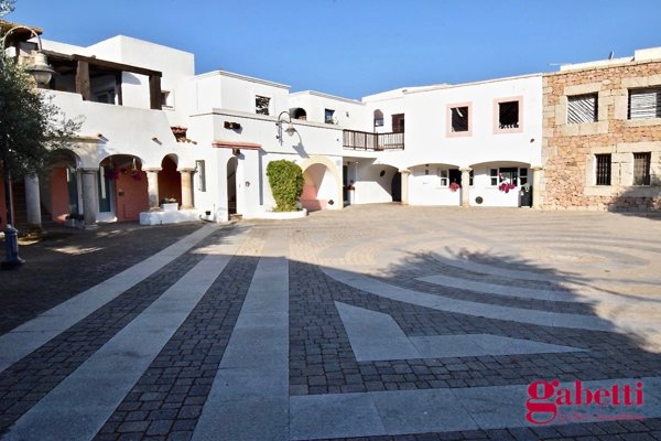 negozio in vendita a Santa Teresa Gallura