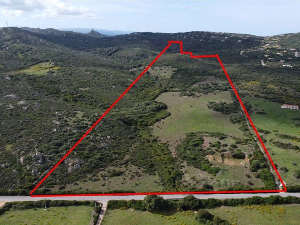 terreno agricolo in vendita a Santa Teresa Gallura